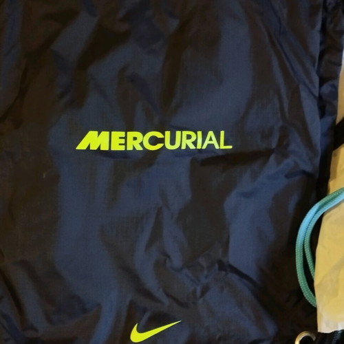 Drawstring bags in excellent condition, pack of 10, various colors