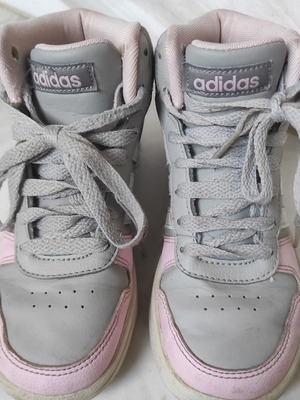 Adidas Kids' Sneakers Size 31 Like New White Pink