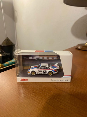 Porsche 911 Turbo S LM GT 1/64 Schuco like new