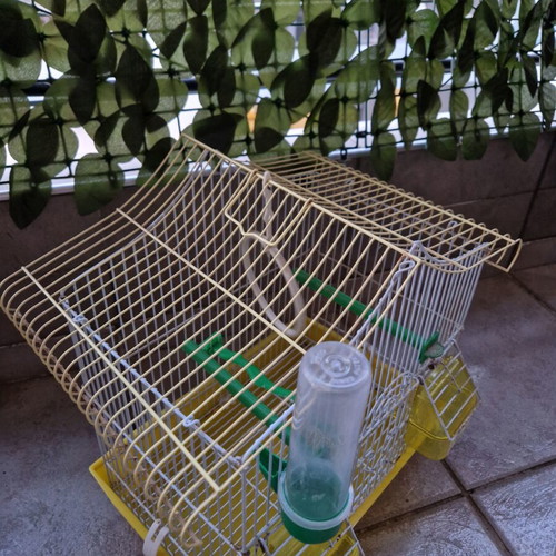 Κλουβί για ωδικά πτηνά σαν καινούργιο, 20x32x35 εκ.