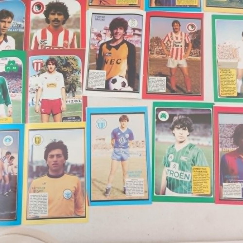 Football player posters used, 14 double-sided and 5 single from Μπλεκ