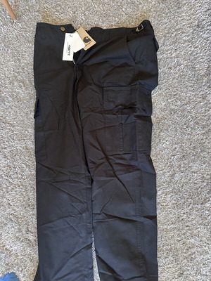 Carhartt Wip μαύρο παντελόνι, μέγεθος L