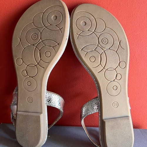 Marco Tozzi sandals new with pearls, leather, size 39
