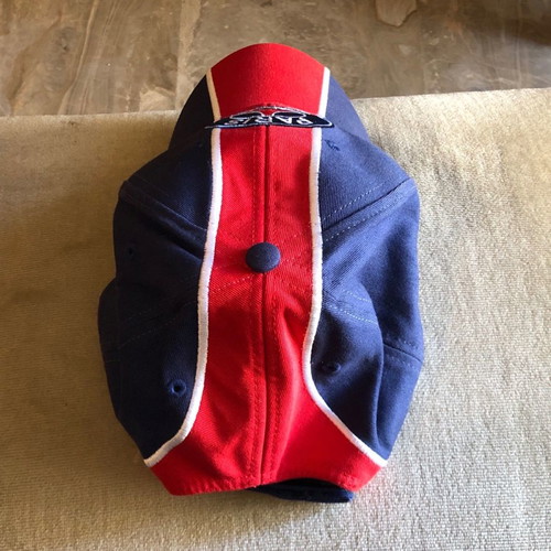 Paris cap like new, authentic