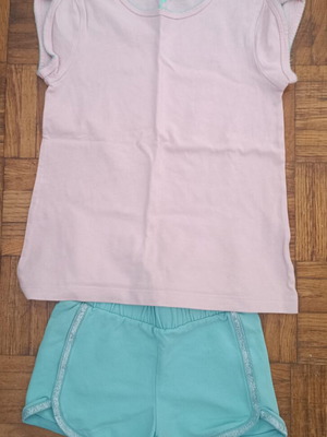 Makó set with Lupilu t-shirt and Orchestra shorts, like new, 3 years