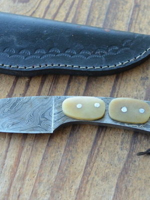 Damascus handmade hunting knife with camel bone handle, Eagle Collection 0920