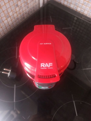 Raf R.666 hamburger maker new