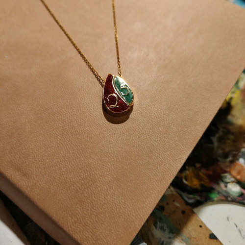 Steel necklace with number 25 in gold tone new