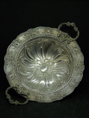 Victorian era silver-plated fruit bowl used with exquisite details