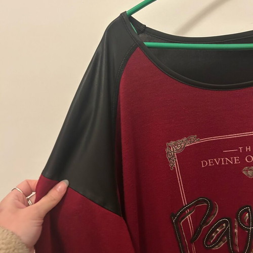 Paris blouse large red like new