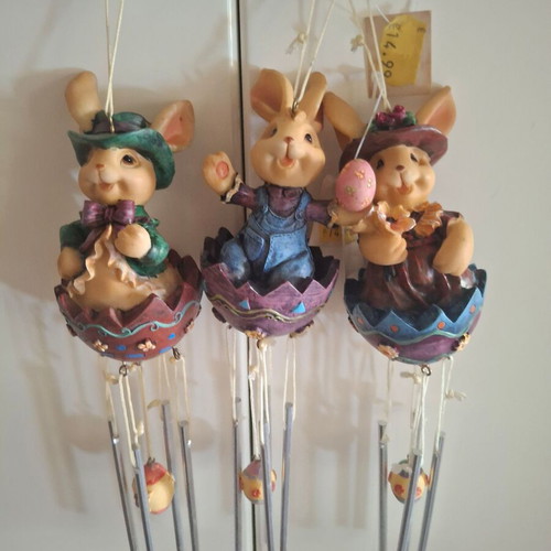 Easter artisan decorations like new, set of 3 bunnies with sound