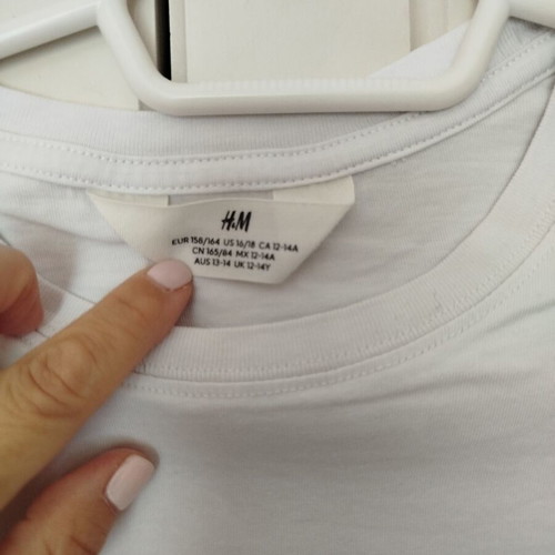 H&M White Boys' T-shirt 12-14 Years Like New with Wave Print