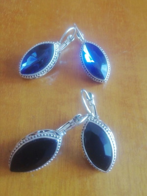 Vintage earrings like new, two pairs Gianniotika with synthetic crystals