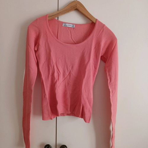 Zara blouse pink like new, lightweight spring fit