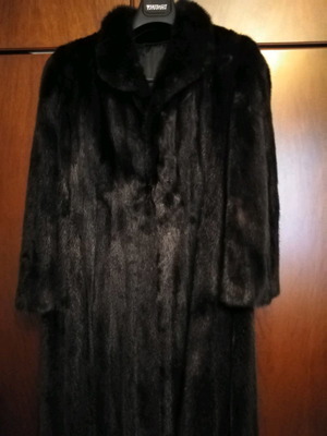 Blackglama vintage mink fur used, size L-XL, black