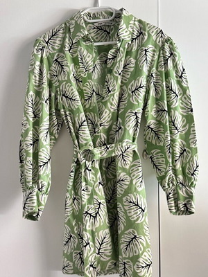 Mini dress Zara like new, size XS