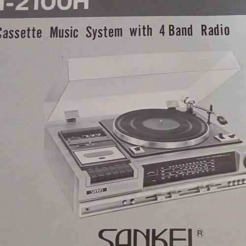 Stereo turntable used with radio and cassette