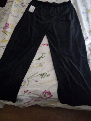 Velvet black sweatpants size XL PSX brand new