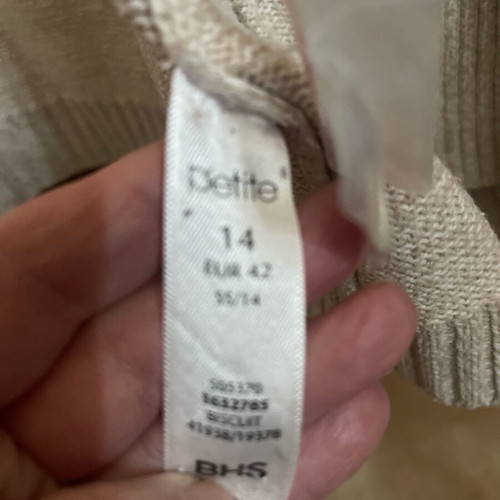Knitted jacket Petit beige like new, size 42 M