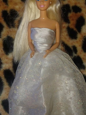Used Barbie dolls for sale | Vendora Classifieds