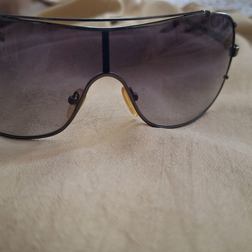 3Guys men's sunglasses metal frame mask shape like new, black