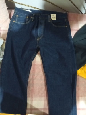 Мъжки панталон Levi's нов, размер 32, син
