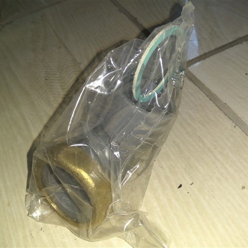 Bathtub fitting with brass nut new