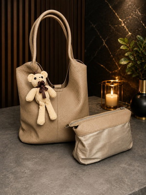 Women’s beige tote bag set with matching pouch and teddy charm, new
