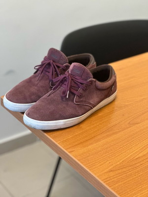 Globe men's shoes used, bordeaux suede size 45