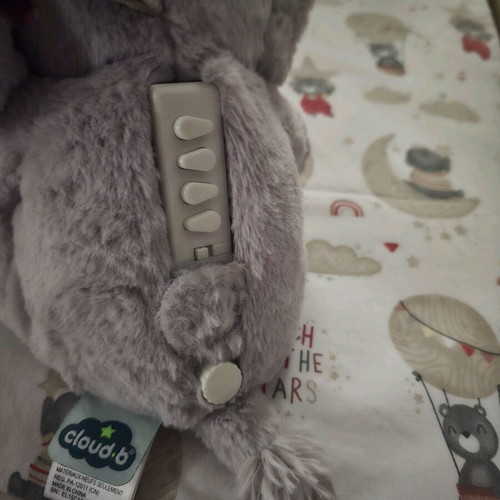 Elephant teddy like new with white noise and timer
