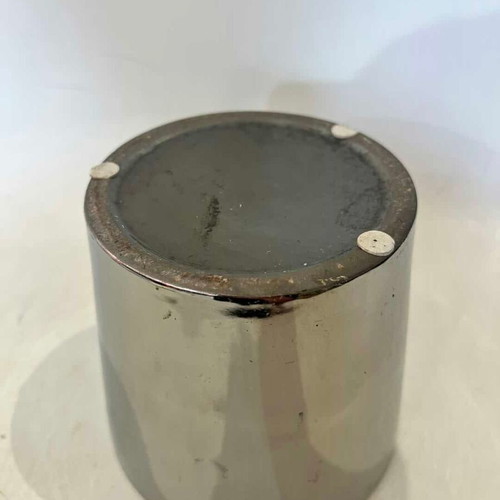 Flowerpot with reflective matte finish used, 12x13 cm