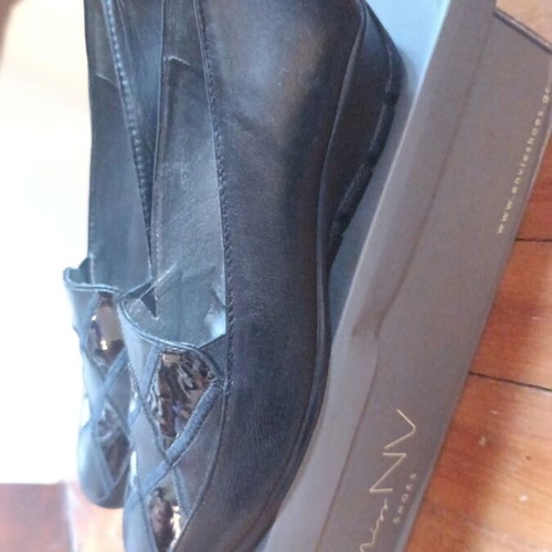 Aerocomfort women's leather shoes size 40 new black