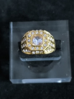Men's Gold Tone Ring with White Stones new fashion jewelry