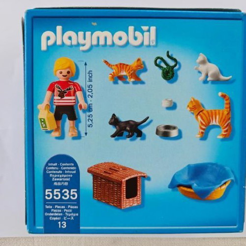 Playmobil 5535 City Life boy and kittens set like new, complete