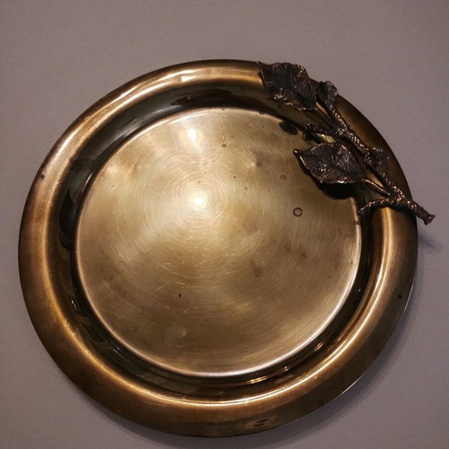 Bronze plate like new, 25cm diameter, 450 gr weight