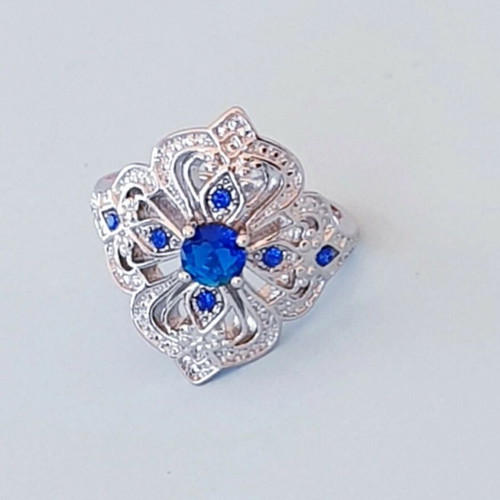 Vintage 70ies Boho Silver Engraved Ring with Blue Zircon Stones Size 55 Like New