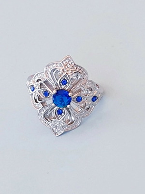 Vintage 70ies Boho Silver Engraved Ring with Blue Zircon Stones Size 55 Like New