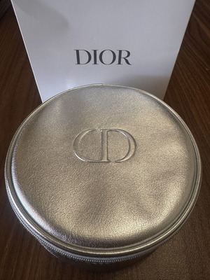 Dior Beauty Silver Round Cosmetics Pouch
