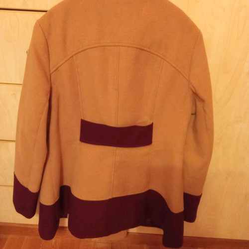 Beige coat with burgundy size medium like new