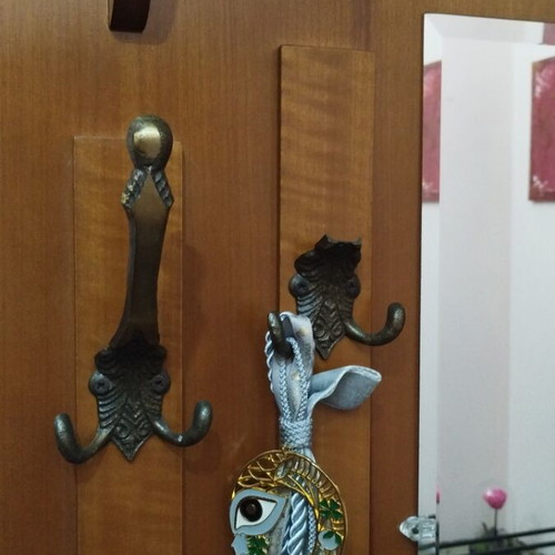 Entrance furniture like new with minor wear