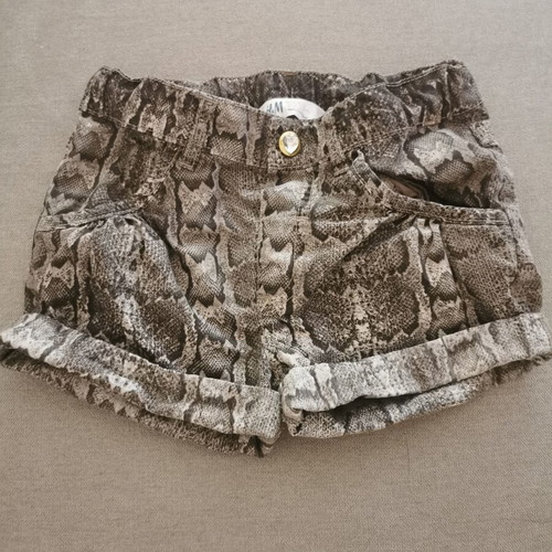 H&M shorts size 116, like new, gray