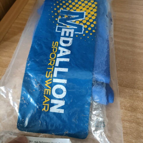 Ποδοσφαιρικές κάλτσες Medallion καινούργιες, μέγεθος L, μπλε