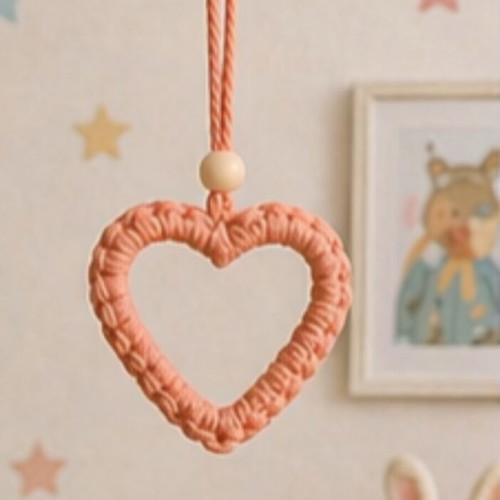 Macrame hanging decoration refurbished, ideal for kids room