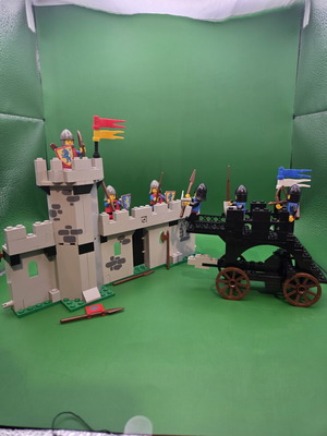 Lego 6062 Castle used vintage set from 1987