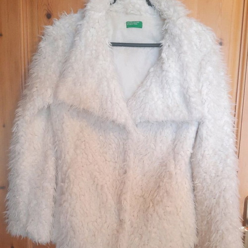 Benetton faux fur coat used, white/cream, size M
