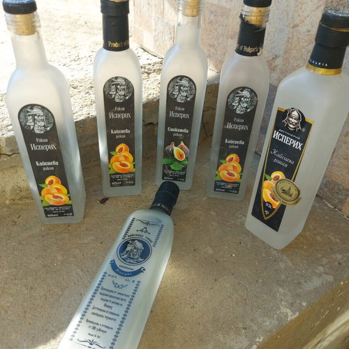Rakija bottles like new, set of 8 pieces 500 ml each
