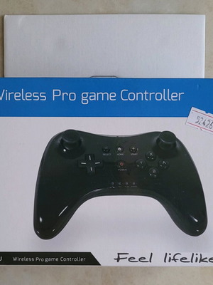 Nintendo Wii U controller third-party like new