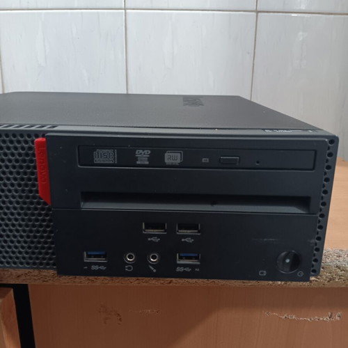 Lenovo ThinkCentre M900 Core i5-6500 επιτραπέζιος υπολογιστής σαν καινούργιος, 8GB RAM, 500GB HDD