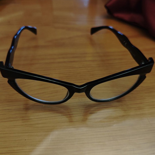 Zebra A/S Presbyopia Glasses used, black frame, +2.50 diopters