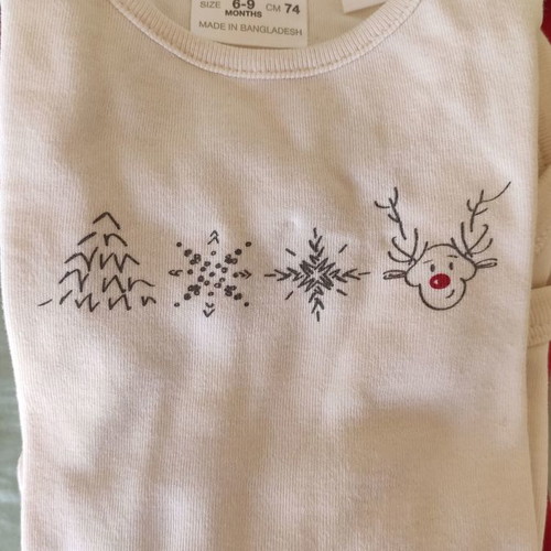 Zara baby bodysuits used, pack of 5 Christmas motifs